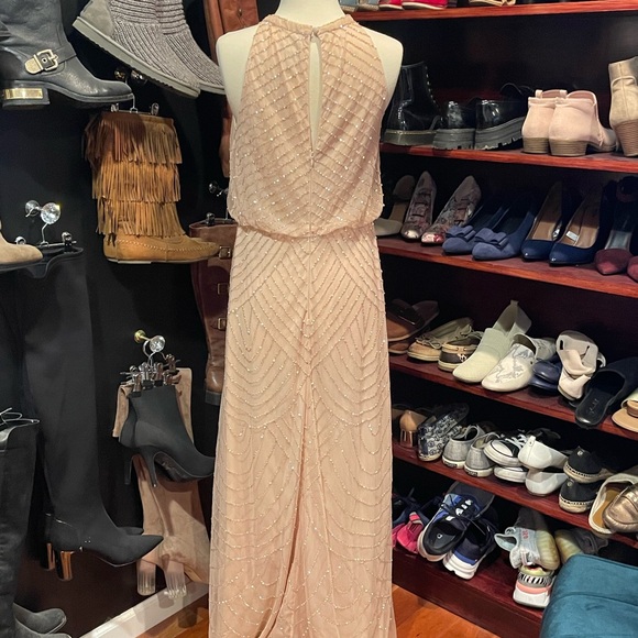 Perfect Gown for summer Wedding - Picture 6 of 8